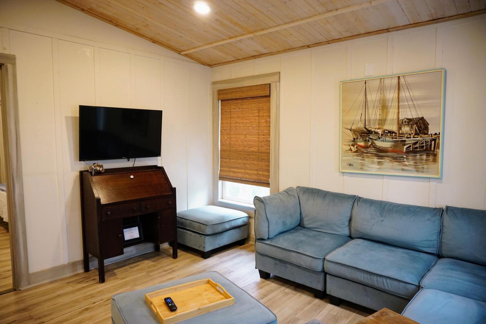 Ami Tree House Villa Bradenton Beach Exterior photo