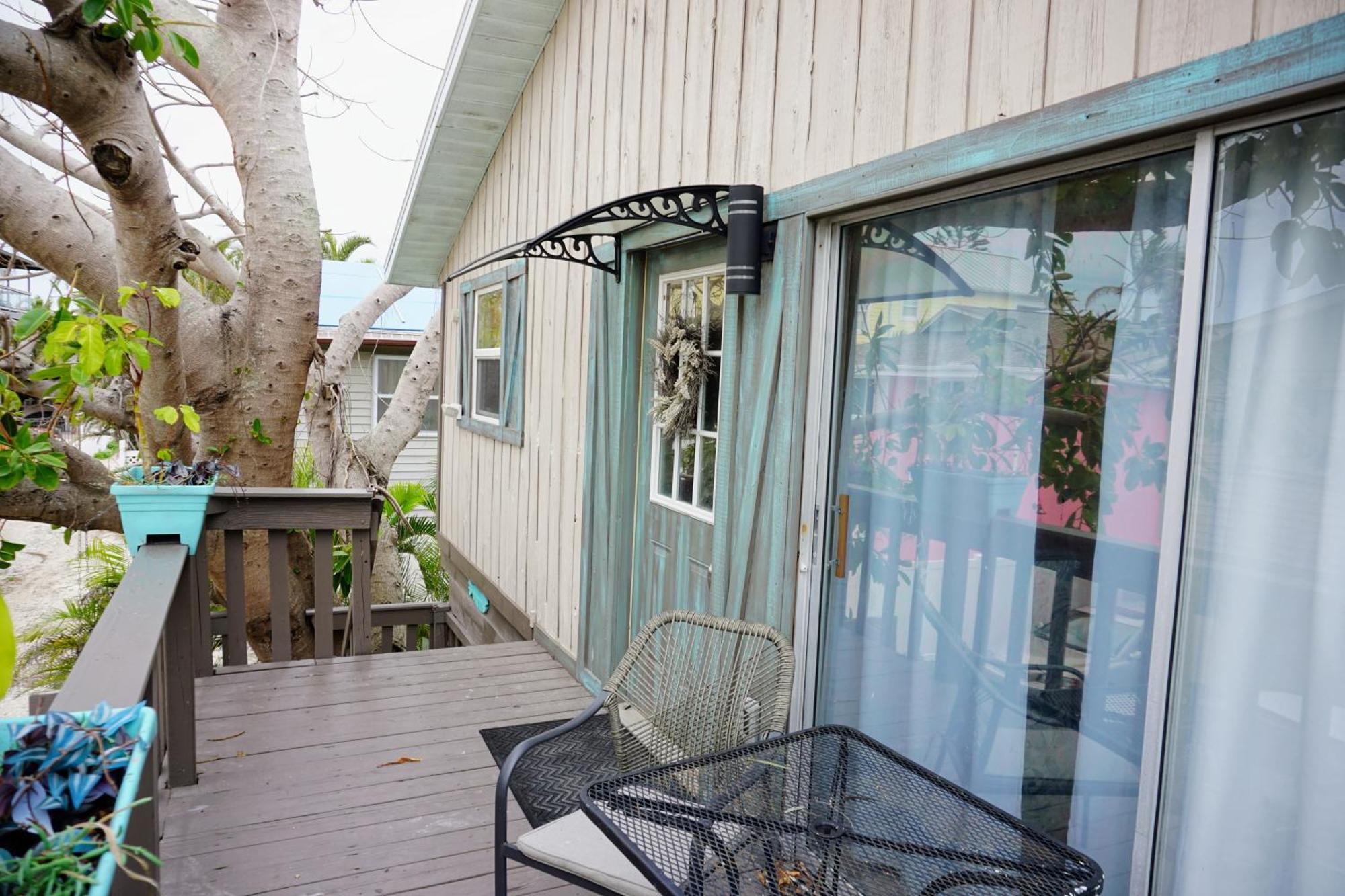 Ami Tree House Villa Bradenton Beach Exterior photo